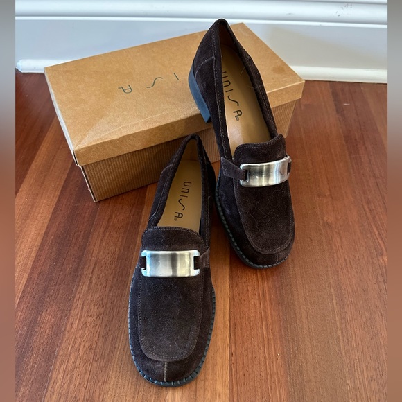 Unisa Shoes - Vintage Unisa Brown Suede Loafers